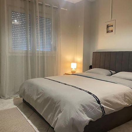 Letty'S Cozy Flat Apartment Peraía المظهر الخارجي الصورة